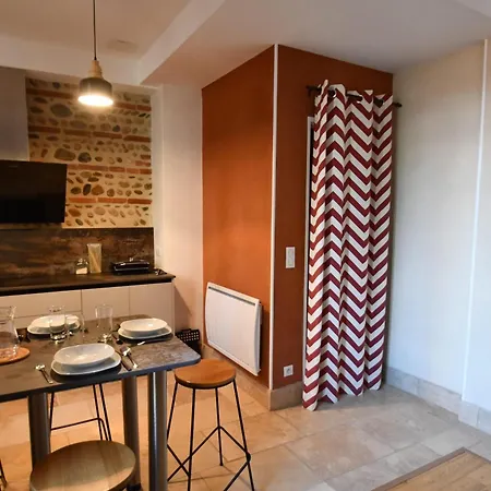 Lejlighed Elegant Toulousain - - Metro - Standing *