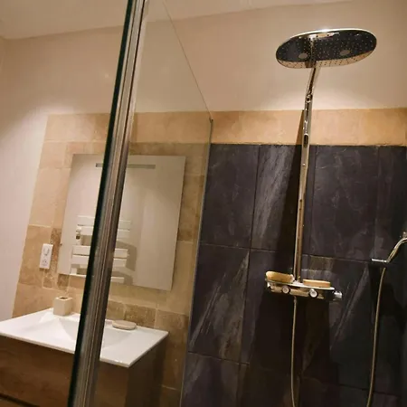 Elegant Toulousain - Centre - Metro - Standing * טולוז