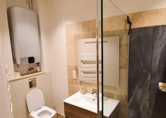 Elegant Toulousain - Centre - Metro - Standing アパート